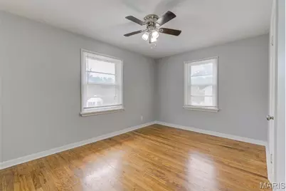 325 S Marguerite Avenue, Saint Louis, MO 63135 - Photo 13