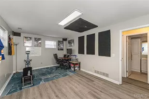 615 Country Lake Dr, Saint Peters, MO 63376 - Photo 23