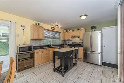 615 Country Lake Drive, Saint Peters, MO 63376 - Photo 11