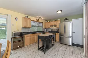 615 Country Lake Dr, Saint Peters, MO 63376 - Photo 11