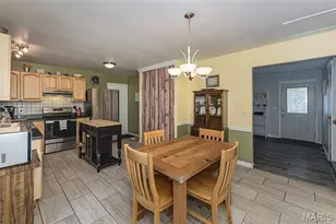 615 Country Lake Dr, Saint Peters, MO 63376 - Photo 9