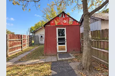 212 W Pulaski Street, Richland, MO 65556 - Photo 11