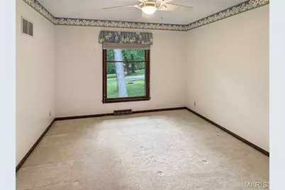 635 E Villa Ridge Road, Villa Ridge, MO 63089 - Photo 37