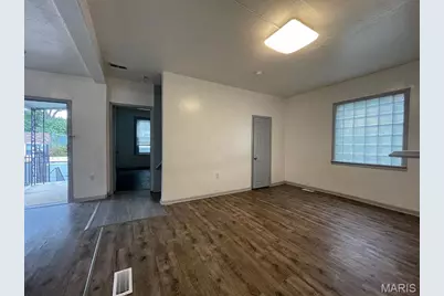 6728 Alabama Avenue, Saint Louis, MO 63111 - Photo 7