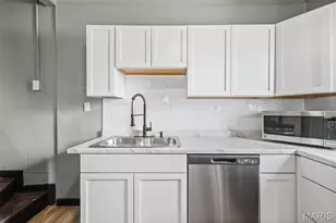 4447 Gannett St, Saint Louis, MO 63116 - Photo 11