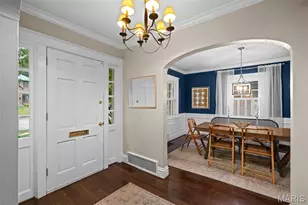 422 Mission Ct, University City, MO 63130 - Photo 5
