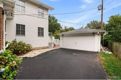 422 Mission Court, University City, MO 63130 - Photo 25
