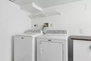 7747 Mohawk Pl, Clayton, MO 63105 - Photo 51