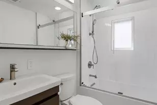 7747 Mohawk Pl, Clayton, MO 63105 - Photo 31