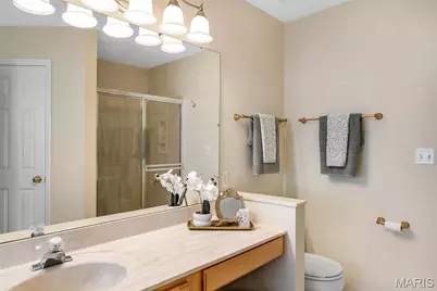 3149 Crystal Lake Drive, Oakville, MO 63129 - Photo 19