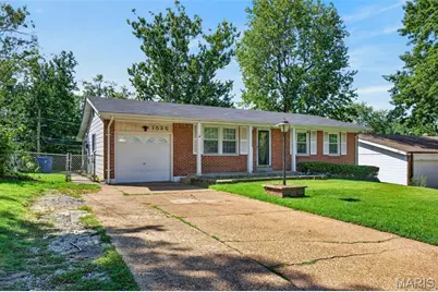 1526 St Ives, Dellwood, MO 63136 - Photo 3