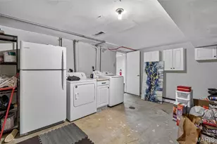 12561 Chardin Pl, Saint Louis, MO 63128 - Photo 7