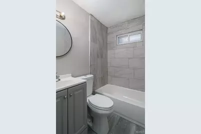609 Belmont Place, Saint Louis, MO 63135 - Photo 13