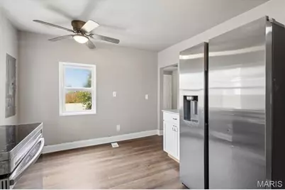 727 Benton Street, Valley Park, MO 63088 - Photo 17