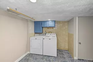 9617 Echo Ln, Overland, MO 63114 - Photo 33
