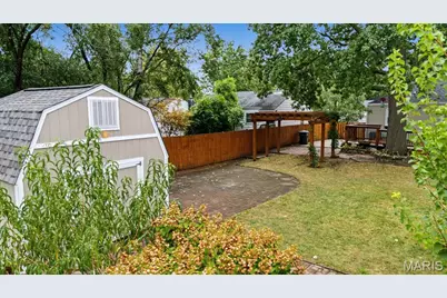 9617 Echo Lane, Overland, MO 63114 - Photo 41