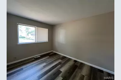 10509 Olney Drive, Saint Louis, MO 63136 - Photo 5