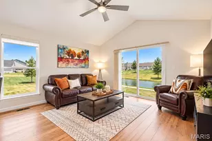 284 Crestfield Ct, Saint Charles, MO 63301 - Photo 9