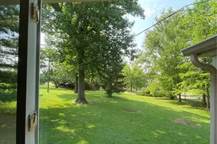 5466 Keller Rd, Saint Louis, MO 63128 - Photo 15