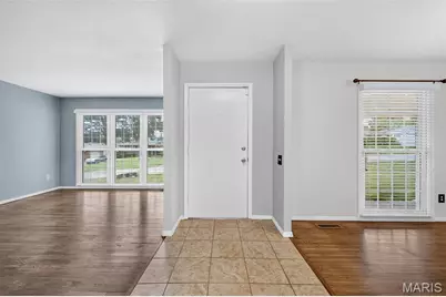 11695 Chandellay Drive, Saint Louis, MO 63146 - Photo 3