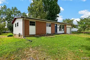 530 Wren Dr, Saint Louis, MO 63031 - Photo 23