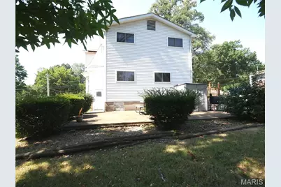 234 Georgia Avenue, Saint Louis, MO 63135 - Photo 9