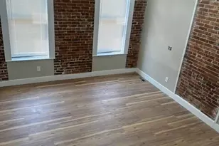2400 S 11th St, Saint Louis, MO 63104 - Photo 29