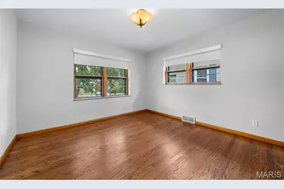 4325 Alma Avenue, Saint Louis, MO 63116 - Photo 11
