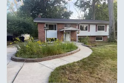 12264 Belwyn Drive, Maryland Heights, MO 63146 - Photo 1