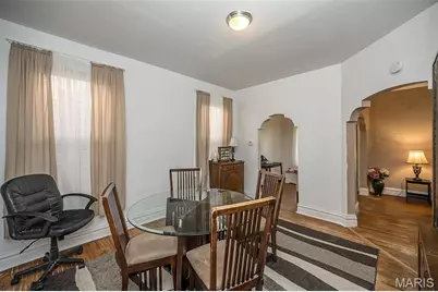 3225 N Taylor Avenue, Saint Louis, MO 63115 - Photo 15