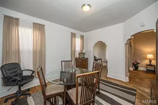 3225 N Taylor Ave, Saint Louis, MO 63115 - Photo 15