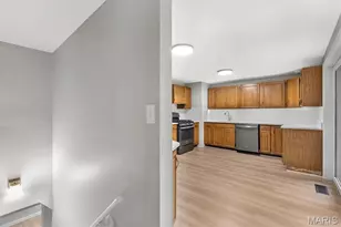 9 Green Garden Dr, Saint Ann, MO 63074 - Photo 15