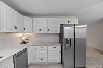 2007 Hungerford Drive, Florissant, MO 63031 - Photo 15