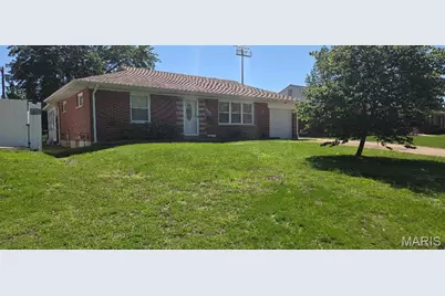 8446 Hampstead Drive, Affton, MO 63123 - Photo 27