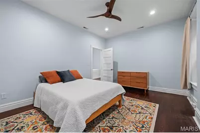 4550 Oakland Avenue, Saint Louis, MO 63110 - Photo 19