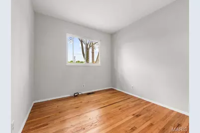 1454 Woodpath Drive, Florissant, MO 63031 - Photo 15