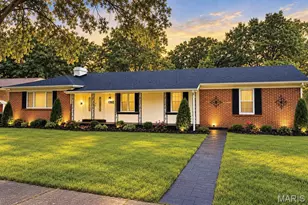 1 Crookham Ct, Florissant, MO 63033 - Photo 1