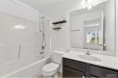 621 Falling Brook Drive, O'Fallon, MO 63366 - Photo 31
