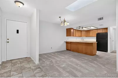 1440 Heritage Landing #304, Saint Charles, MO 63303 - Photo 3