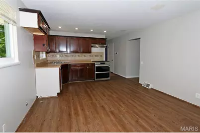 1586 Champlin Drive, Dellwood, MO 63136 - Photo 7