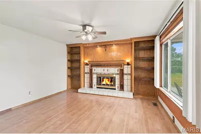 1940 Danelle Drive, Florissant, MO 63031 - Photo 3