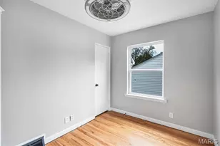 9809 Lullaby Ln, Saint Louis, MO 63114 - Photo 13