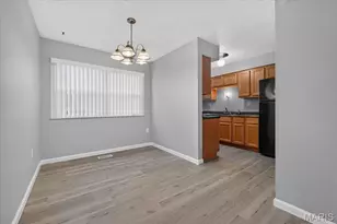 3137 Roger Williams Dr, Bridgeton, MO 63044 - Photo 11