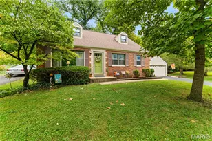 7 Green Acres Rd, Bellefontaine Neighbors, MO 63137 - Photo 1