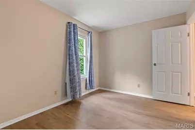 6501 Suson Oaks Drive, Saint Louis, MO 63128 - Photo 21