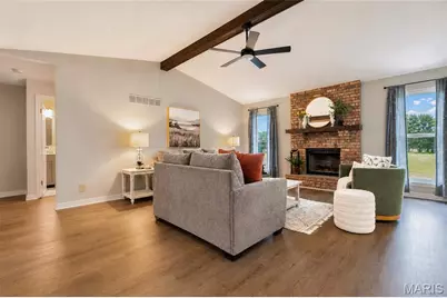 6501 Suson Oaks Drive, Saint Louis, MO 63128 - Photo 7
