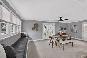 503 Holiday Ave, Hazelwood, MO 63042 - Photo 9