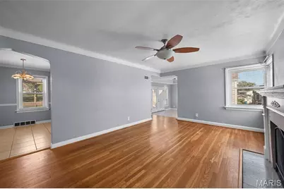 9305 Aster Avenue, Affton, MO 63123 - Photo 7