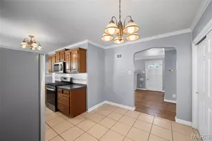 9305 Aster Ave, Affton, MO 63123 - Photo 15
