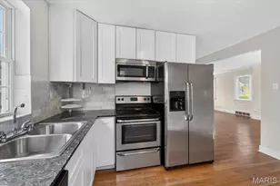 3708 Killarney Ct, Saint Louis, MO 63114 - Photo 15